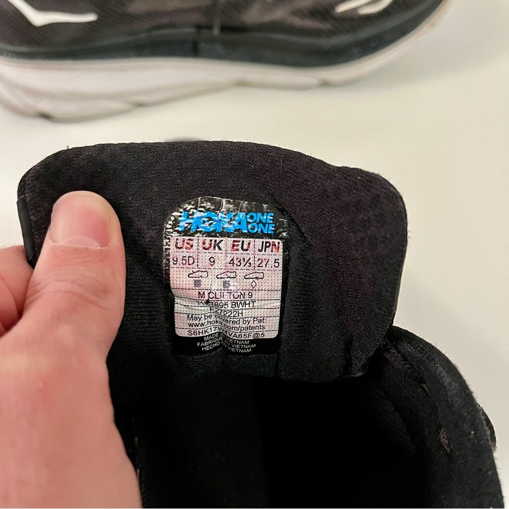 Hoka Clifton 9, Men's 9.5D - Picture 6 of 8